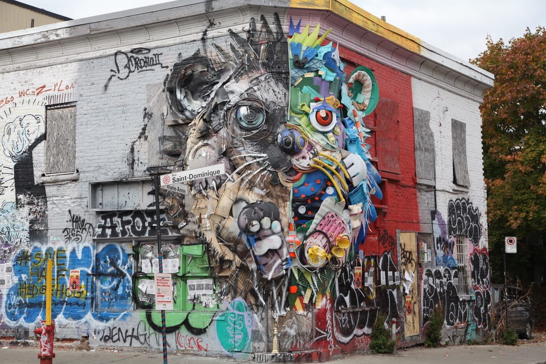 Un débat, un dévoilement et un départ