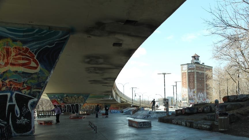 Un débat, trois visions